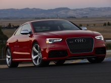 Audi RS5 - USA verze 2012 01